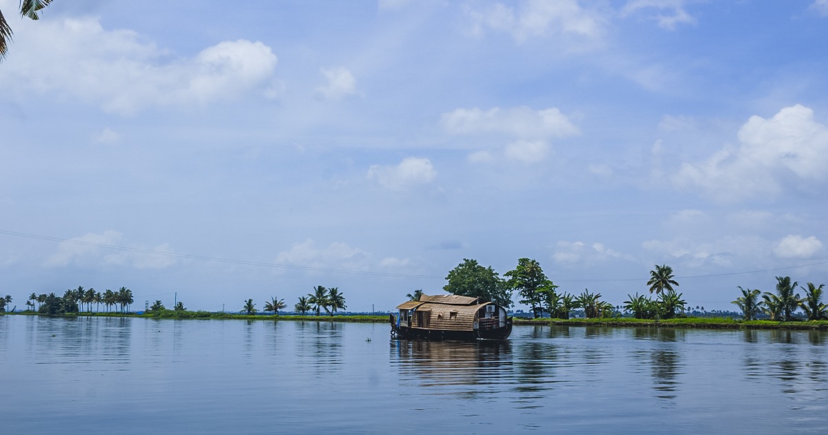 Honeymoon Packages in Kerala